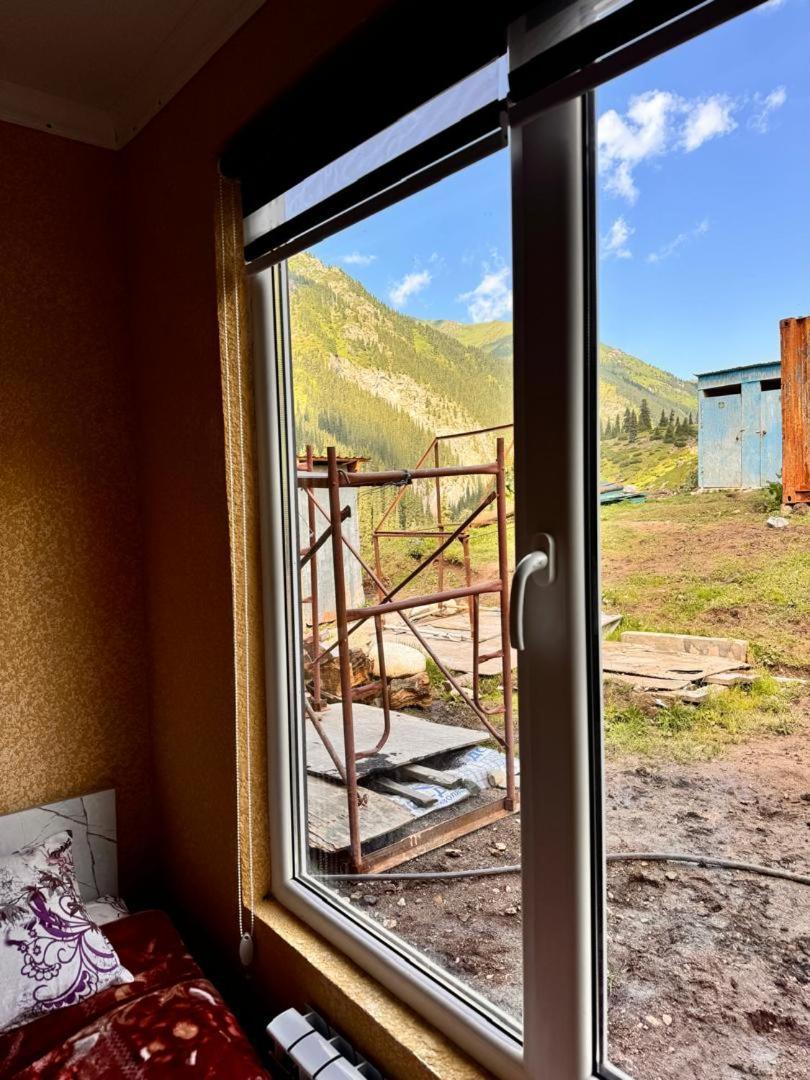 Ala-Kul Guesthouse In Altyn-Arashan Karakol Exterior photo