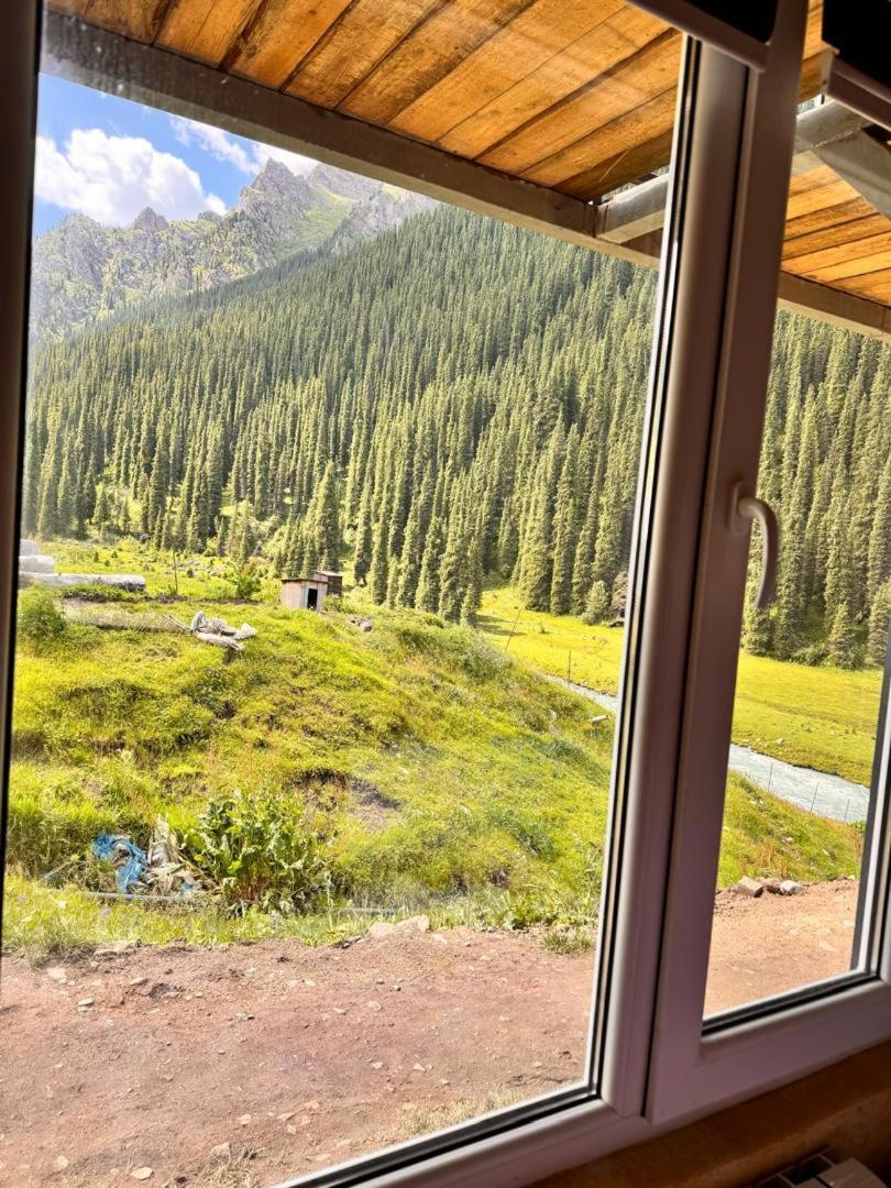 Ala-Kul Guesthouse In Altyn-Arashan Karakol Exterior photo